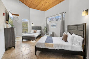 Private bedroom in First Steps Recovery's Cypress Detox Center For Men